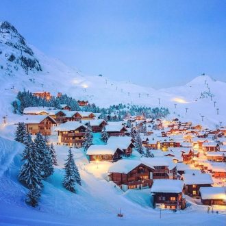 Top Winter Destinations: Snow, Skiing, and the Magic of the Cold Season